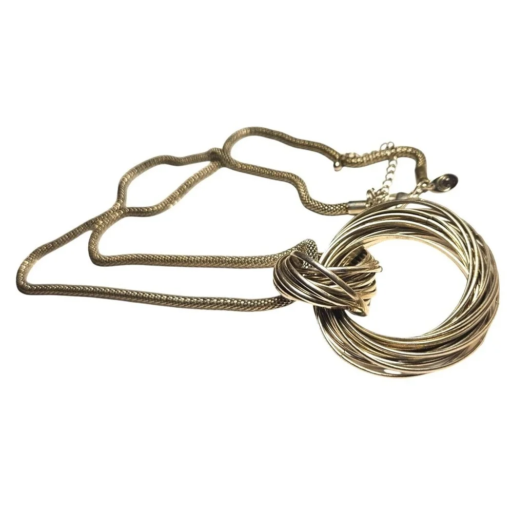 Vintage Necklace Charming Charlie‎ Eternity Knot Pendant Silver-Tone Business 17